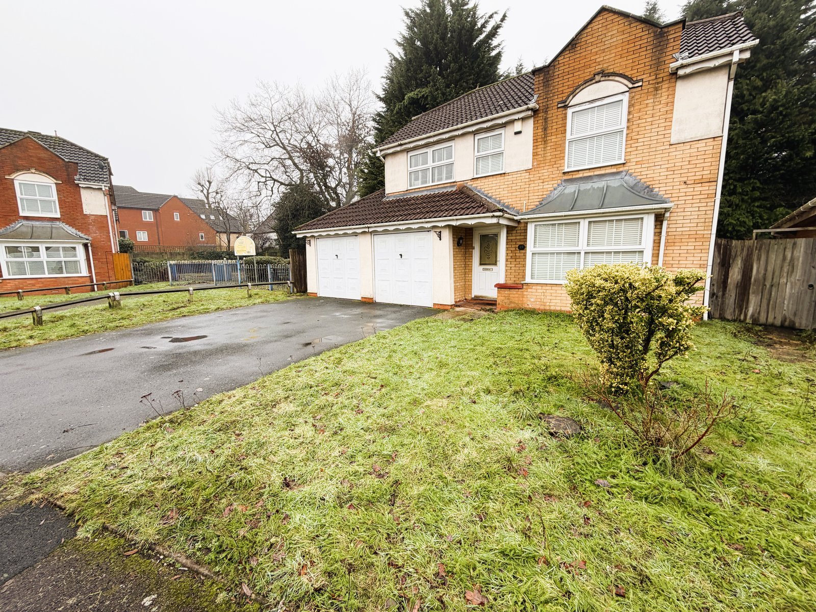 Oakleaf Drive, Moseley,B13 9FE